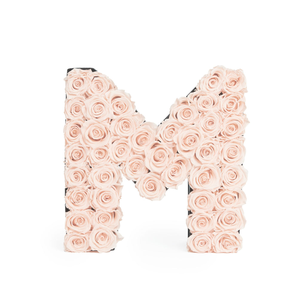 Le Grand Letter – M