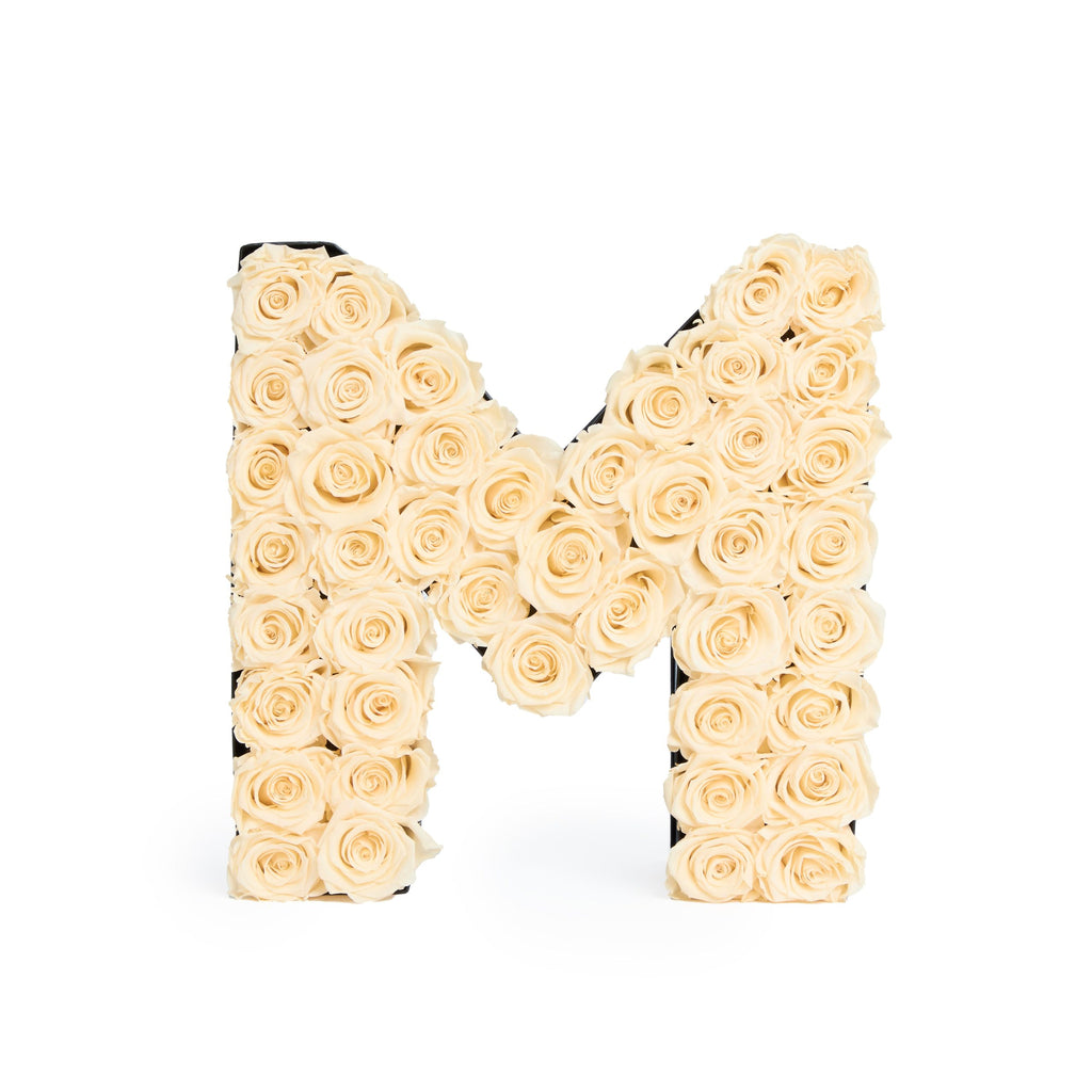 Le Grand Letter – M