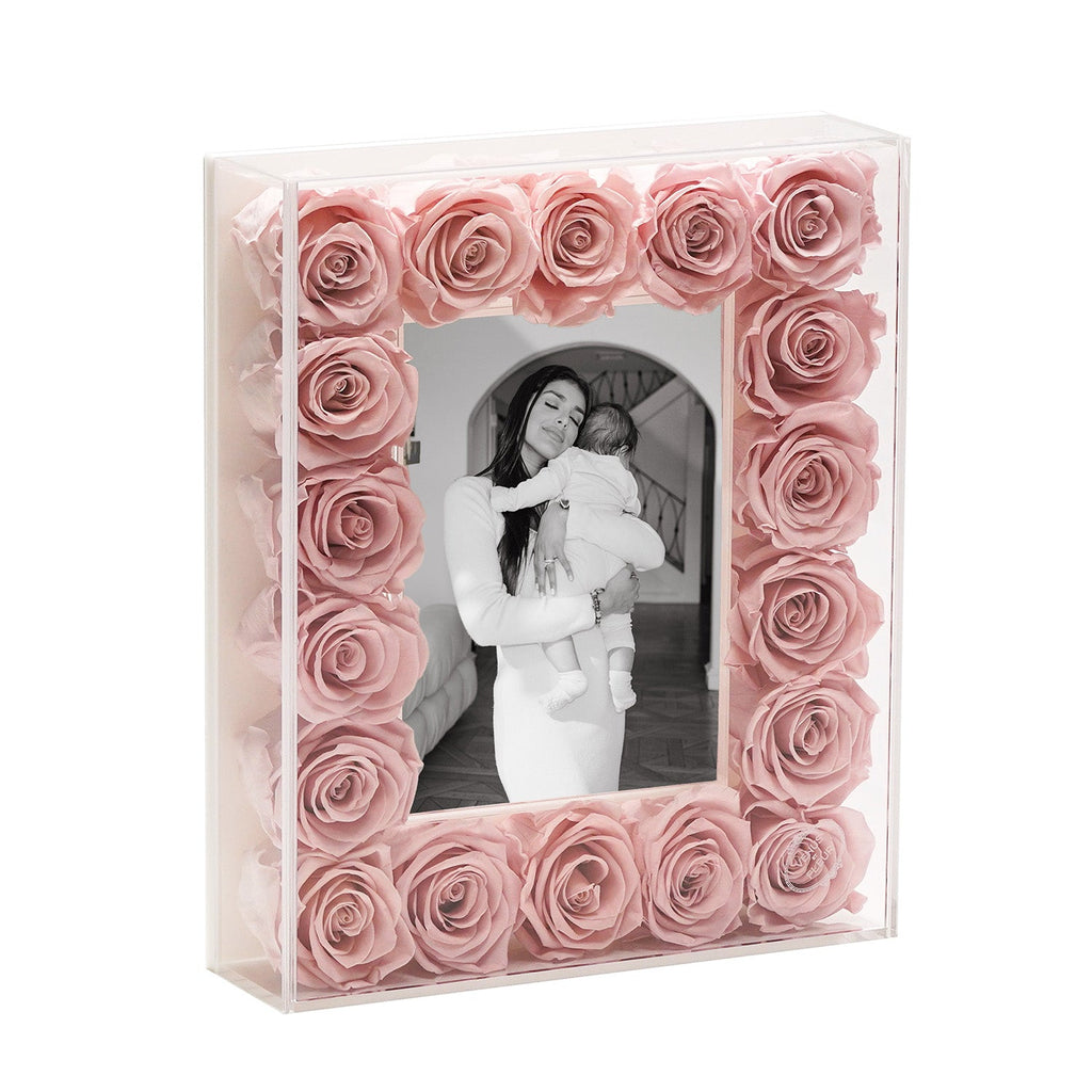 The Fleur Frame