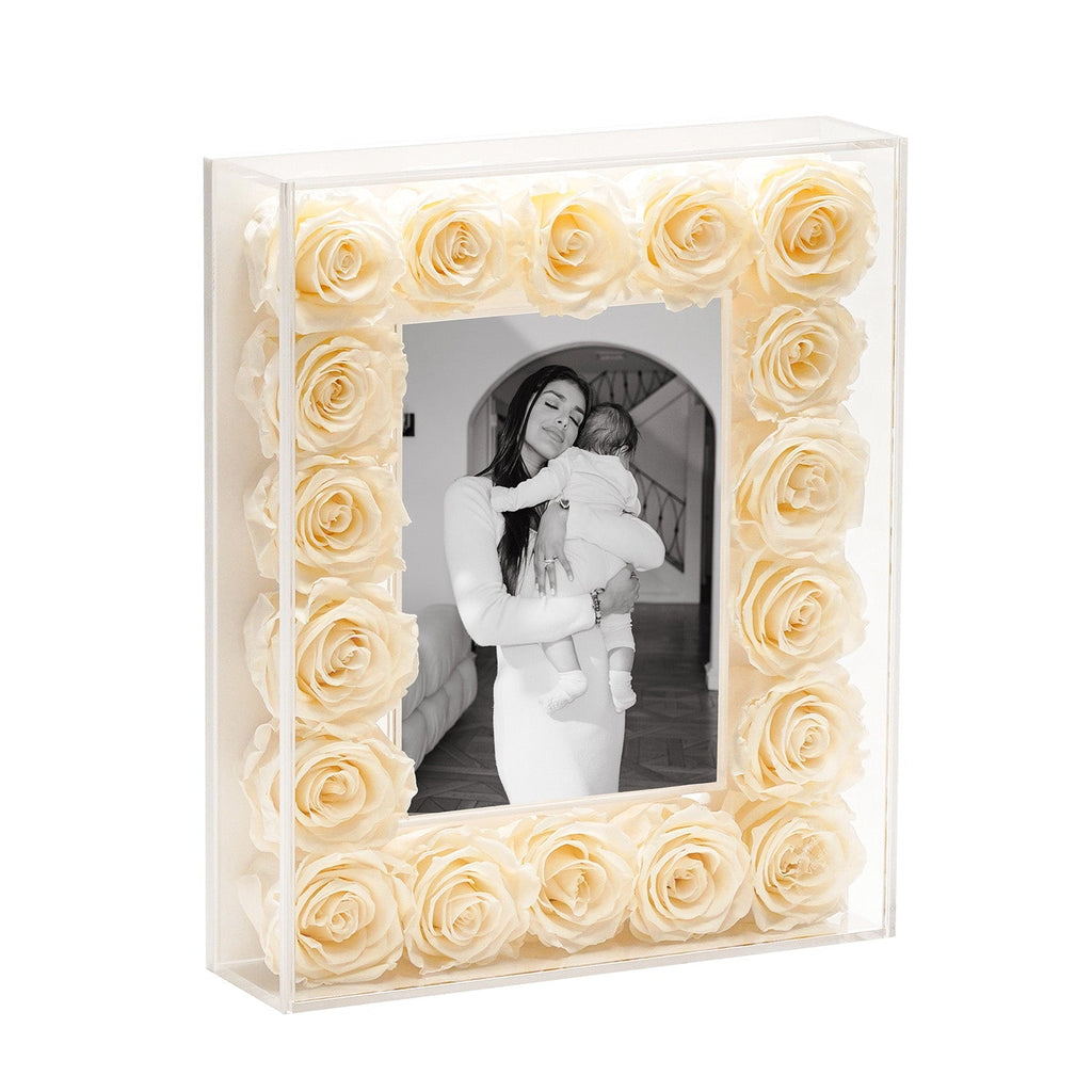 The Fleur Frame